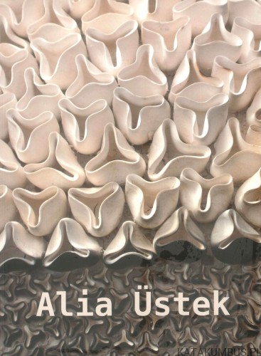 Alia Üstek. PRACA ZBIOROWA