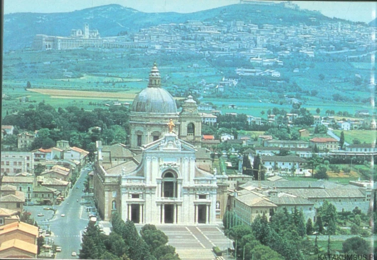 Asyż miasto św. Franciszka. PRACA ZBIOROWA