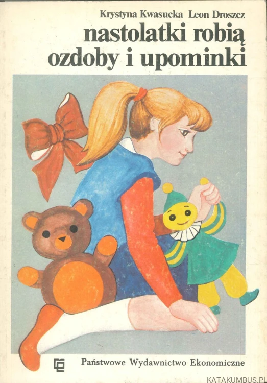 Nastolatki robią ozdoby i upominki. KRYSTYNA KWASUCKA, LEON DROSZCZ